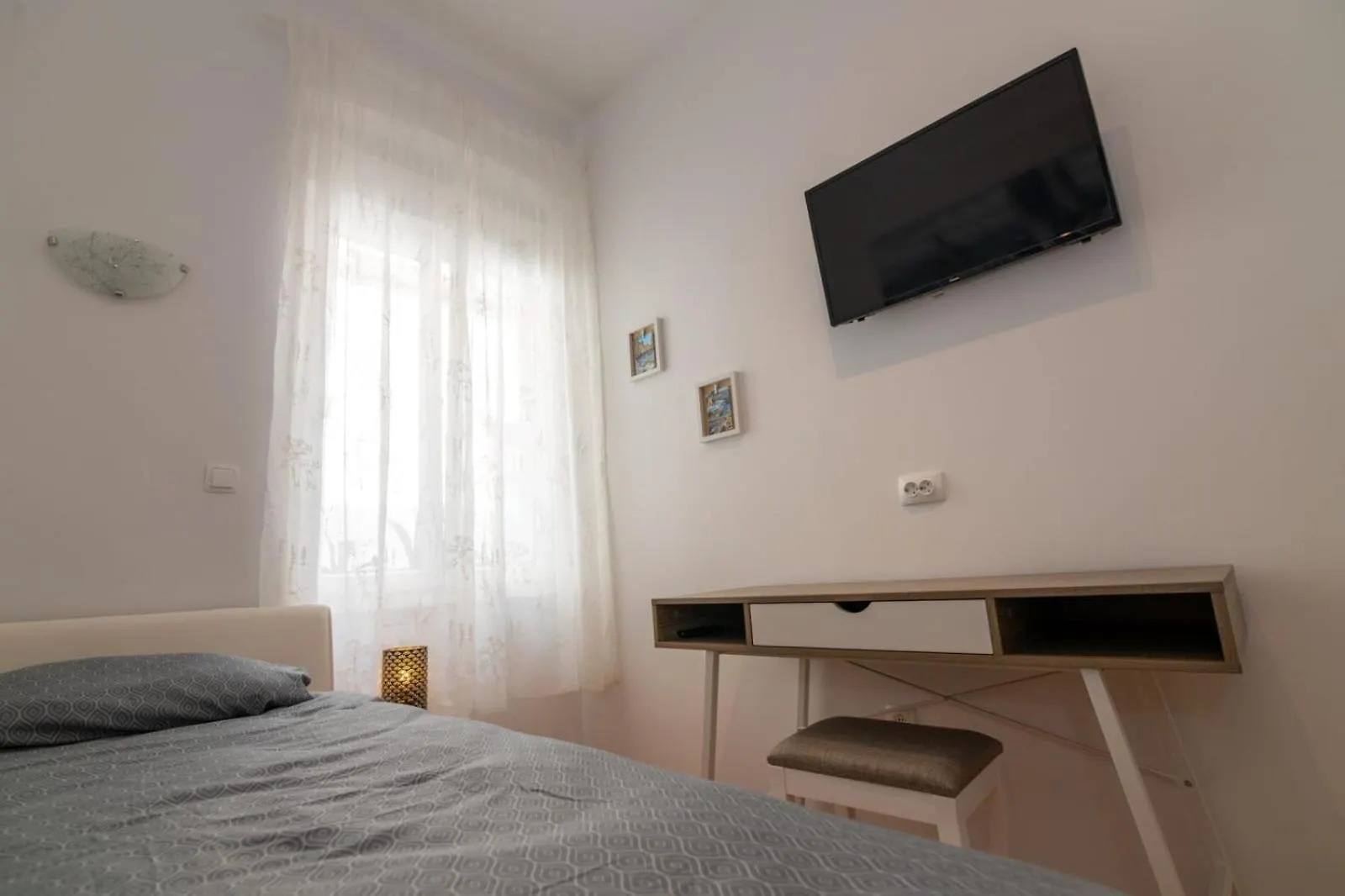 Teatro Apartment Rijeka 0*,  Kroatien